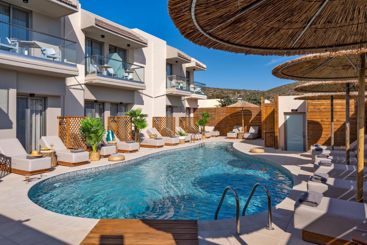 Oasis Windsurfing Hotel